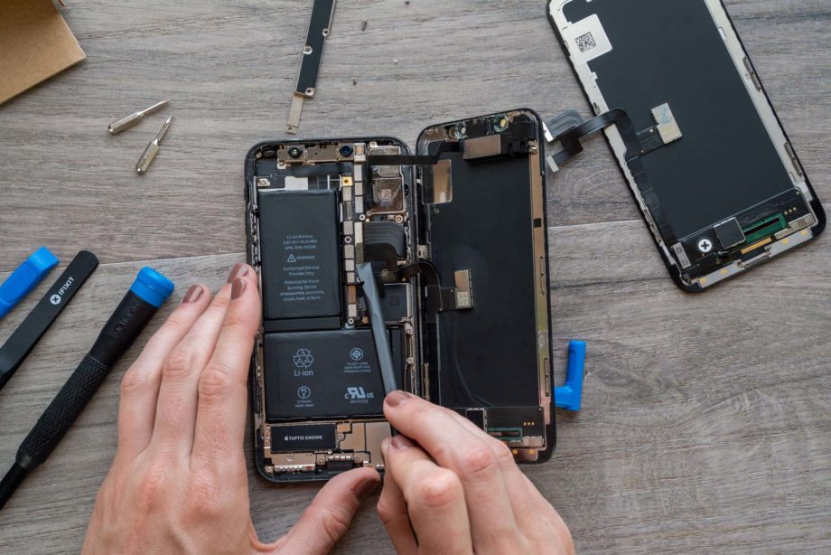 iPhone Repair Auckland– Can you Easily Replace your iPhone screen yourself?