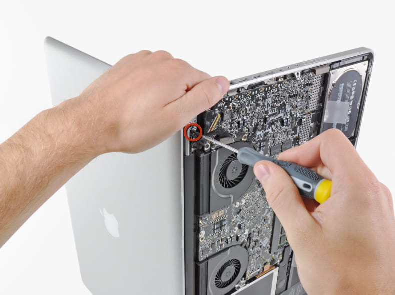 MacBook repair in Toronto