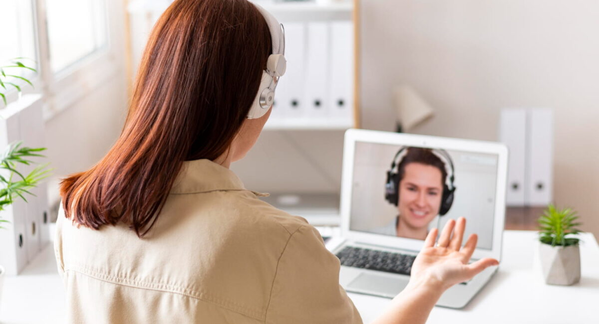 The Benefits of Having a Personal Assistant: Is It Worth the Investment?