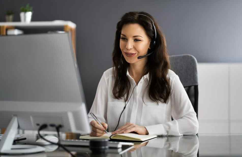 Outsource Virtual Assistants for Your UK Business and Reclaim Your Time With Vassistme